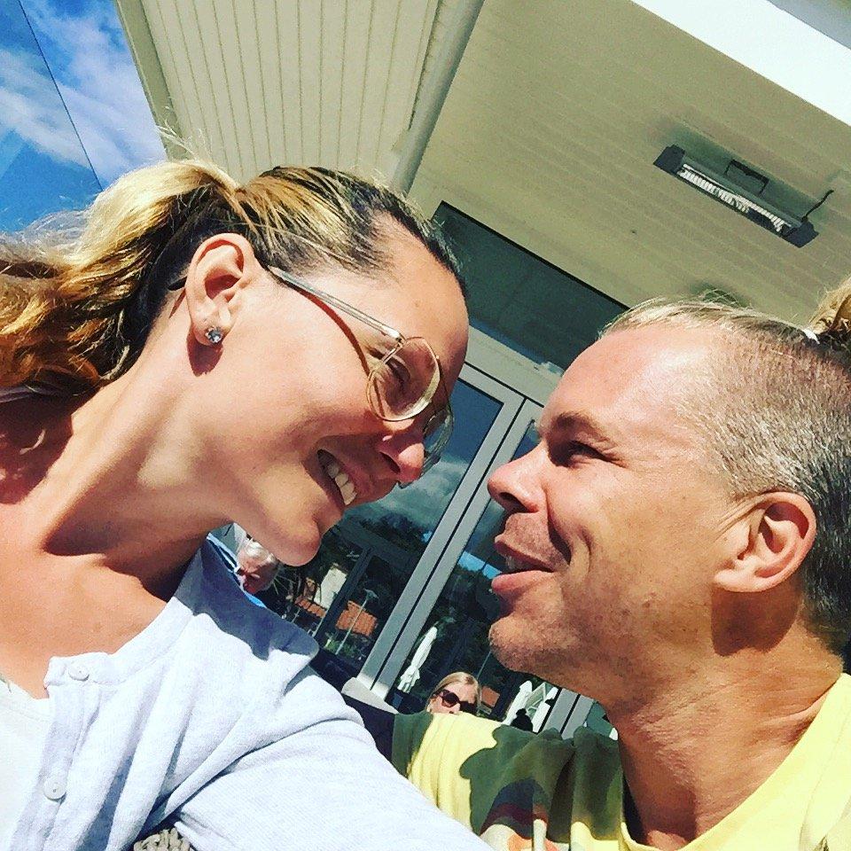 Anna & Eriks bröllop – Lola, bild 1