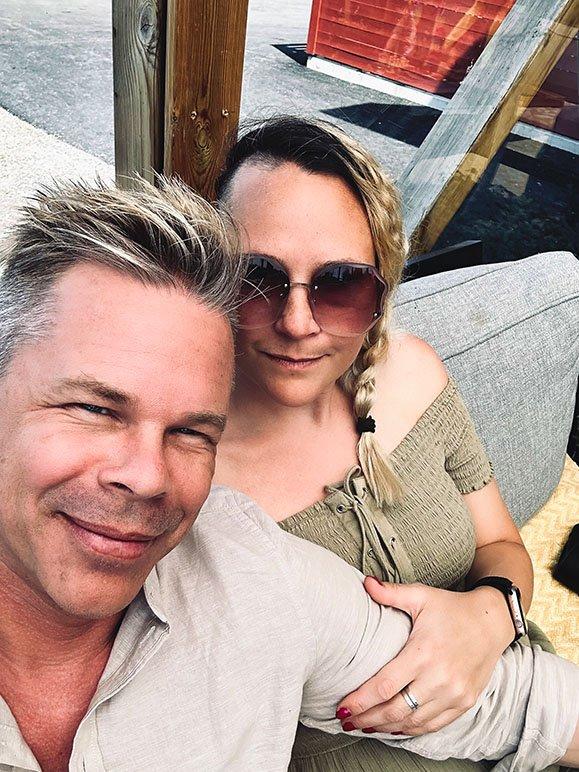 Anna & Eriks bröllop – Lola, bild 8