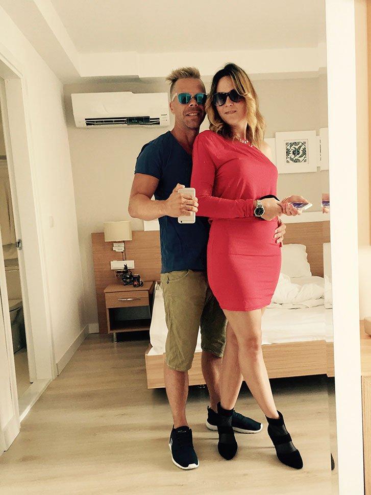 Anna & Eriks bröllop – Lola, bild 9